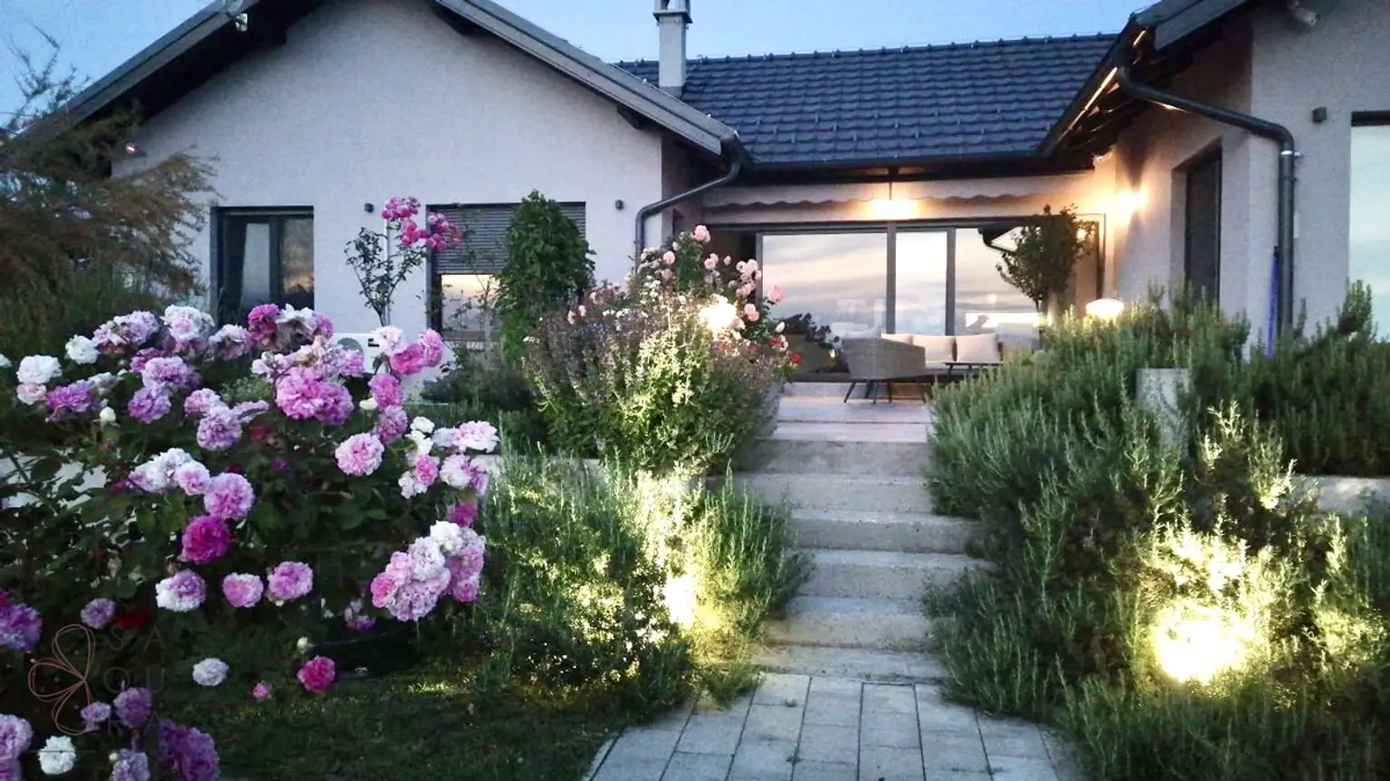 6dad0857-af1a-4a51-8380-821ceca3cc0f