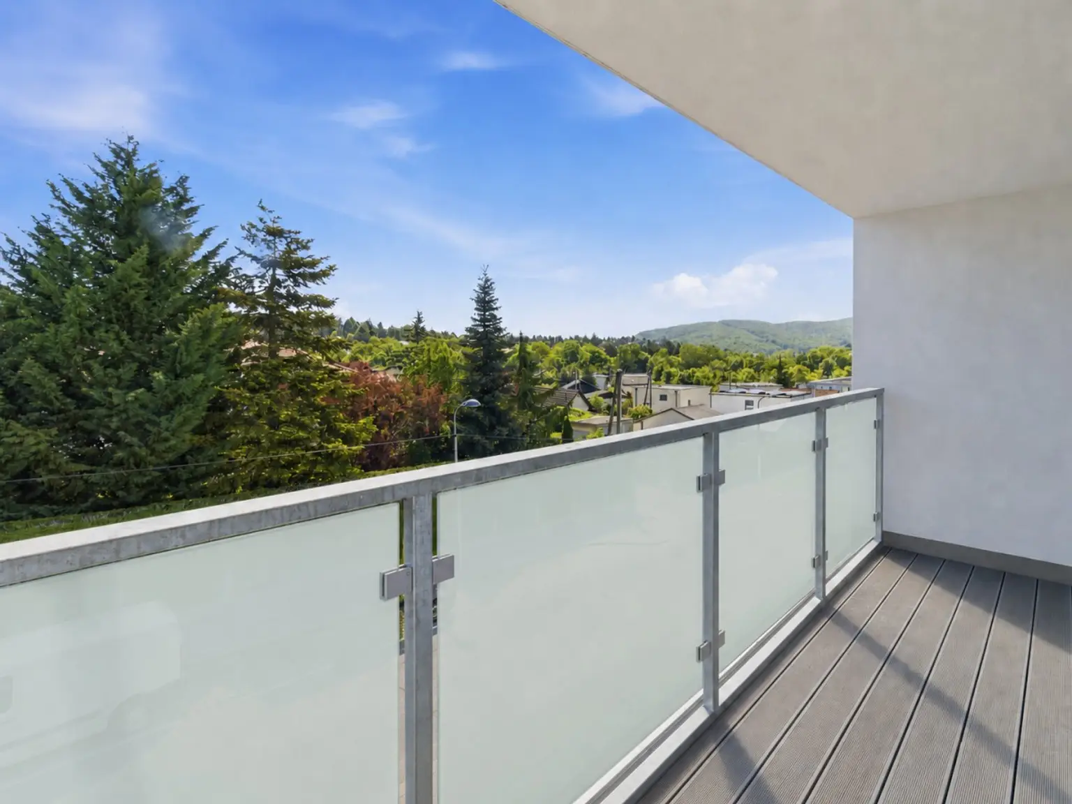 E | ++ NEU ++ RUHE und NATUR ++ Ihr WOHLFÜHLORT | Prima Service Immobilien
