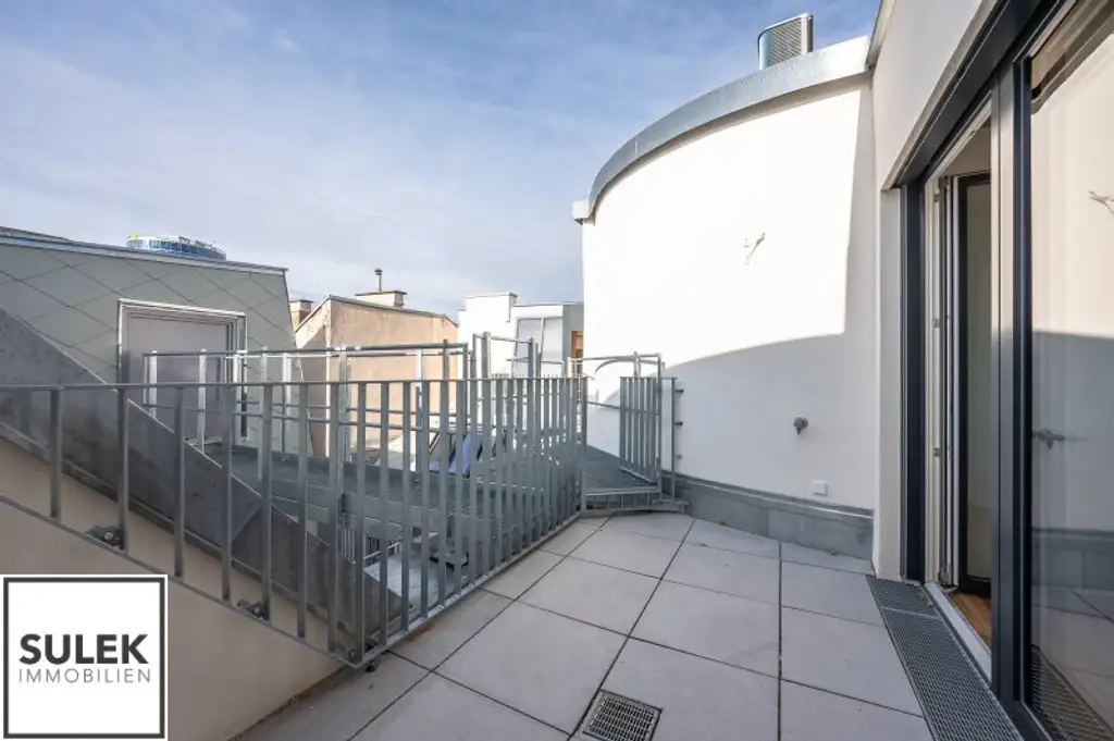 Erstbezug: 3-Zimmer-Maisonette mit hofseitiger Terrasse