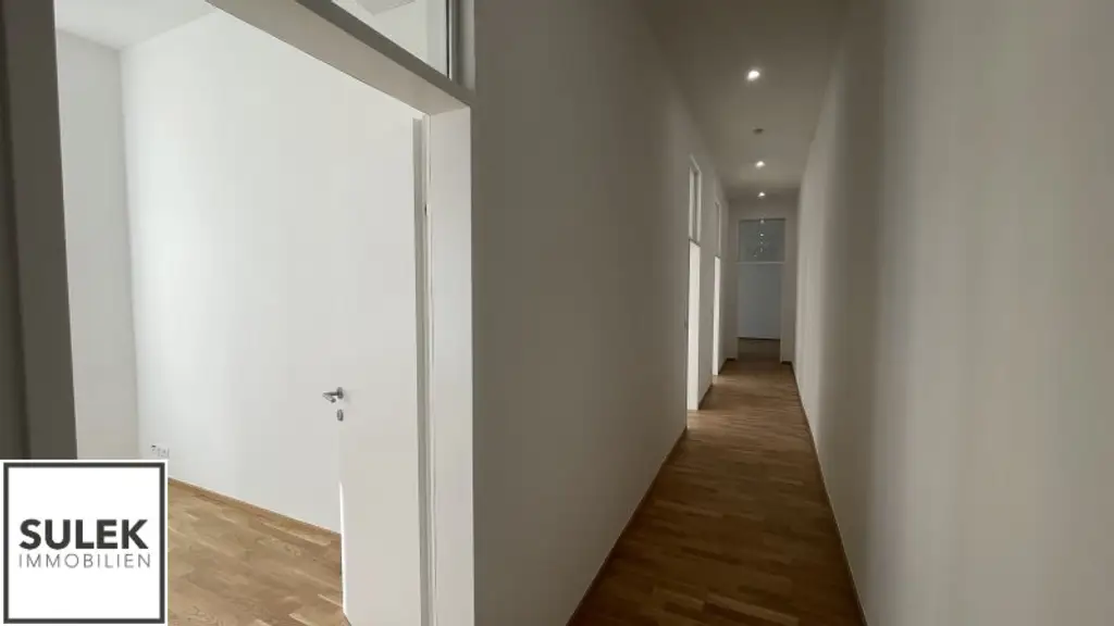 ** Erstbezug nach Sanierung ** Attraktive Bürofläche in der Rueppgasse – Perfekte Lage für Ihr Start-Up! ab sofort verfügbar**