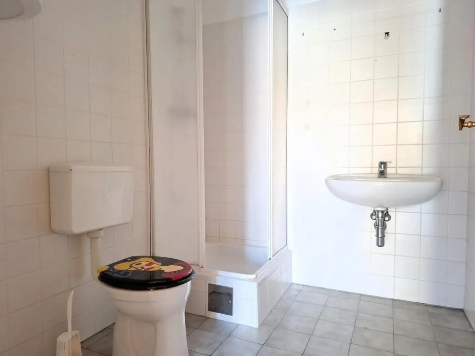 Bad mit Dusche
