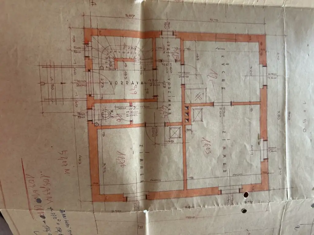 Alt aber saniertes Stadt Familienhaus – Ihr neues Zuhause für 349000 € mit Keller & Carport /  nähe medQuartier-Ärztehaus   BH & HAK Feldkirchen