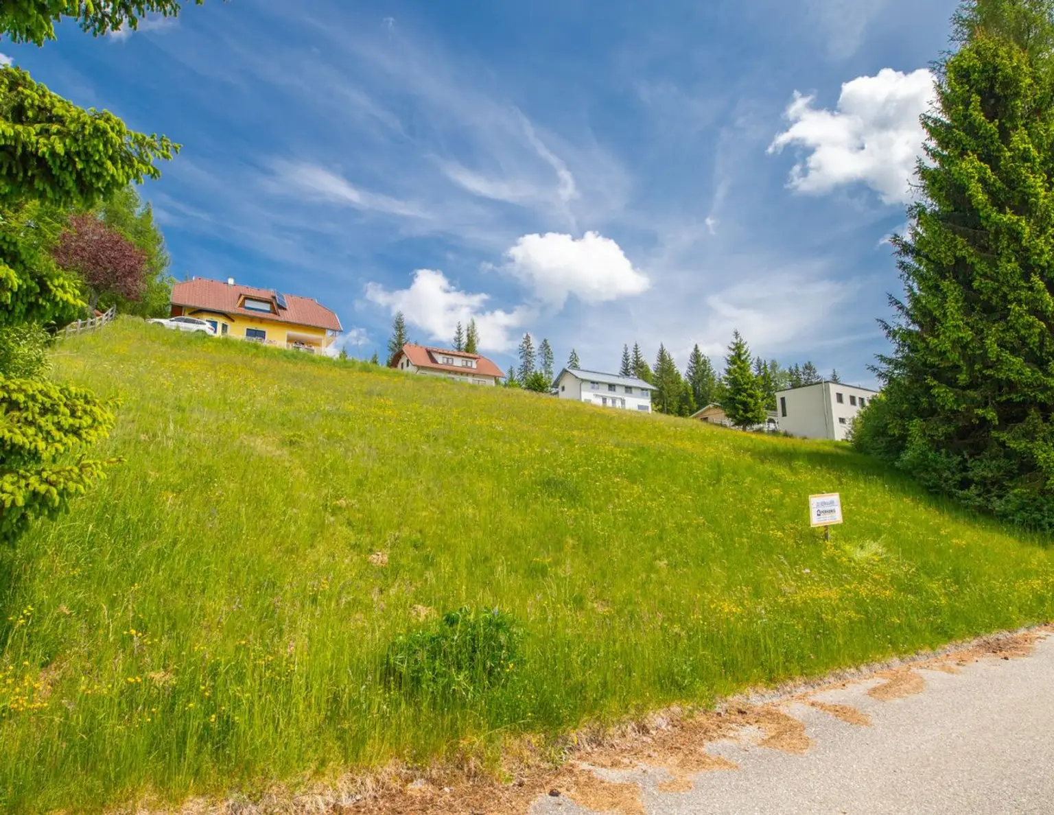 "Panorama-Grund" mit atemberaubendem Blick im Sonnenort Diex