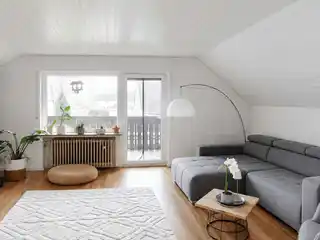Wohnzimmer DG