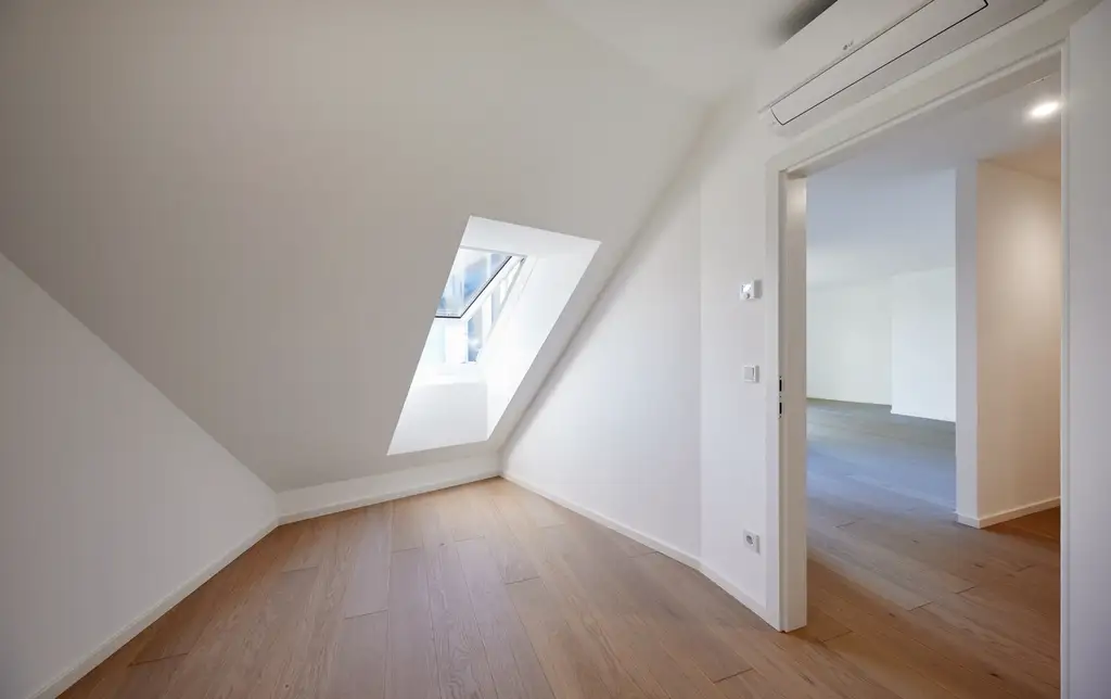 Ihr neuer Rückzugsort: 4-Zimmer-Terrassenwohnung nahe der Donau!