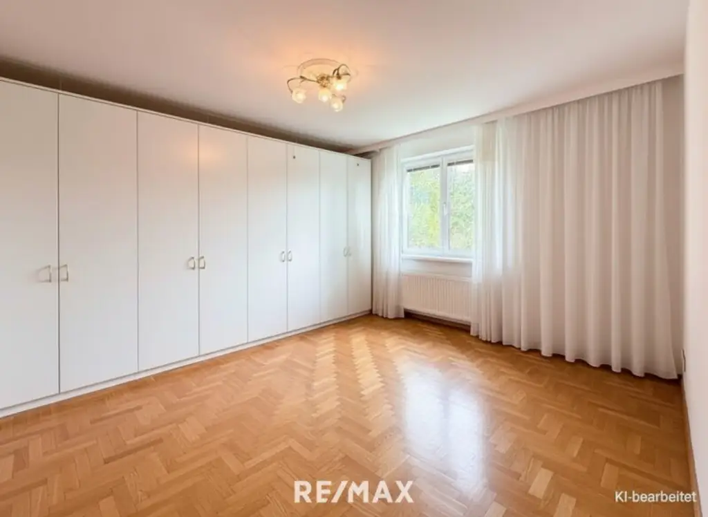 Absolut ruhige Familienwohnung im Herzen von Hetzendorf mit Loggia