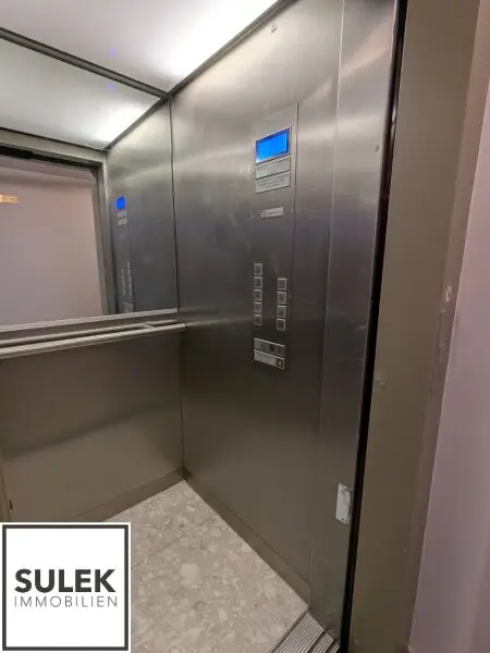 Schäffergasse 20: Einraumwohnung als Erstbezug ab sofort *Hofruhelage*
