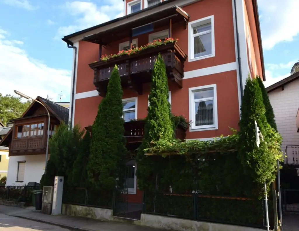 Wunderschönes Bad Ischl! Wohnhaus mit 16 Zimmern, in Zentrumsnähe
