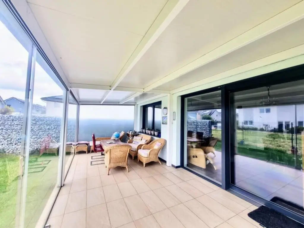 Ruhiges Wohnen vor den Toren Wiens – 6 Zimmer, 2 Bäder, Garten, Wintergarten & zwei Stellplätze