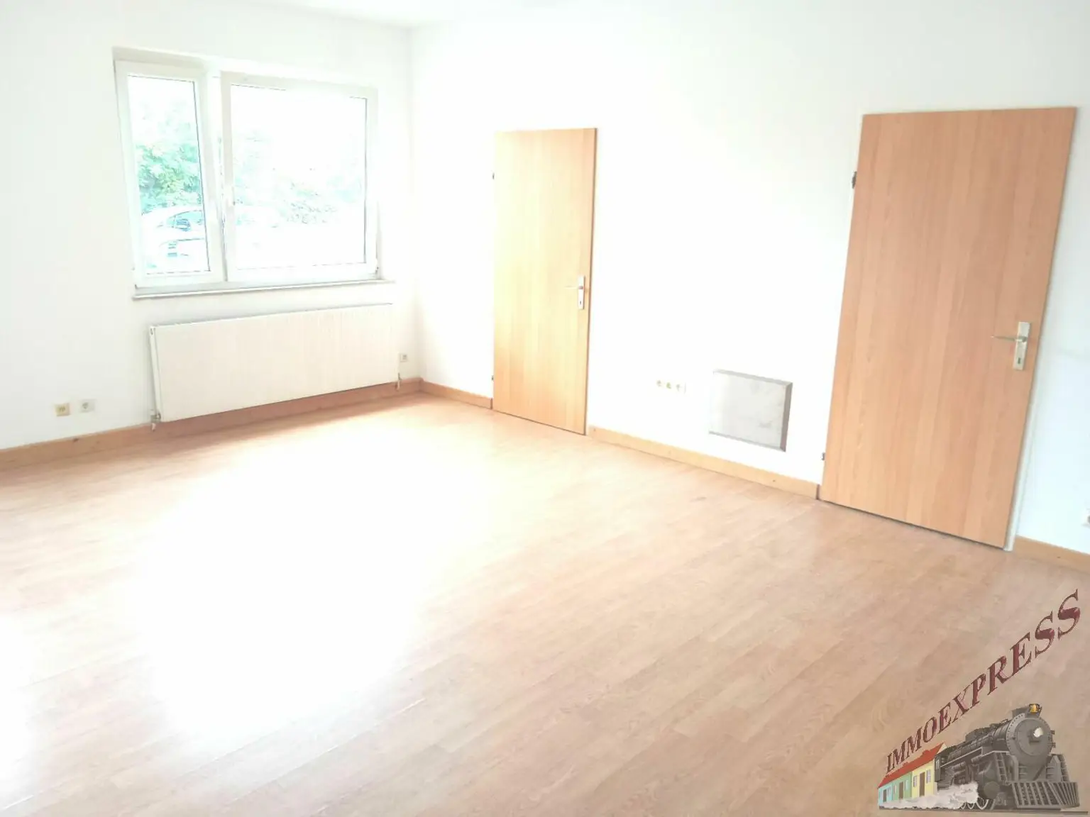 2542Leobersdorf, UNBEFRISTET! sonnige, große 2 Zimmer,Vaillant Gasetagenheizung+ Kachelofen