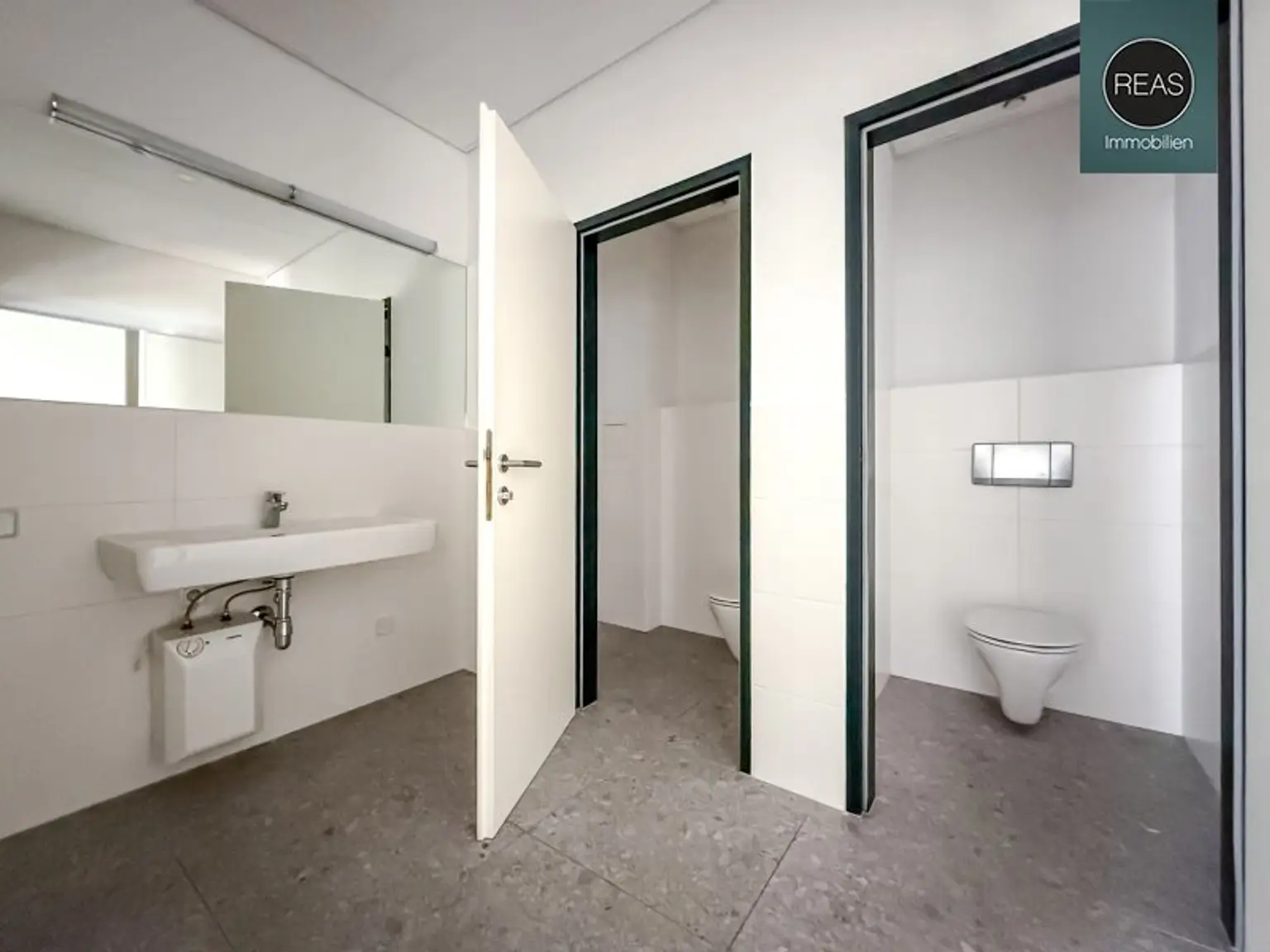 Modernes Büro mit Terrasse nahe Naschmarkt! Garage verfügbar!