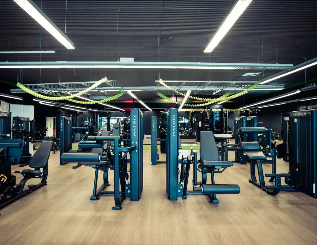 Nachfolger gesucht! Gut geführtes Fitnessstudio sucht neuen Betreiber ...! inkl. sämtlichen Sportgeräten, Mitglieder Übernahme uvm.