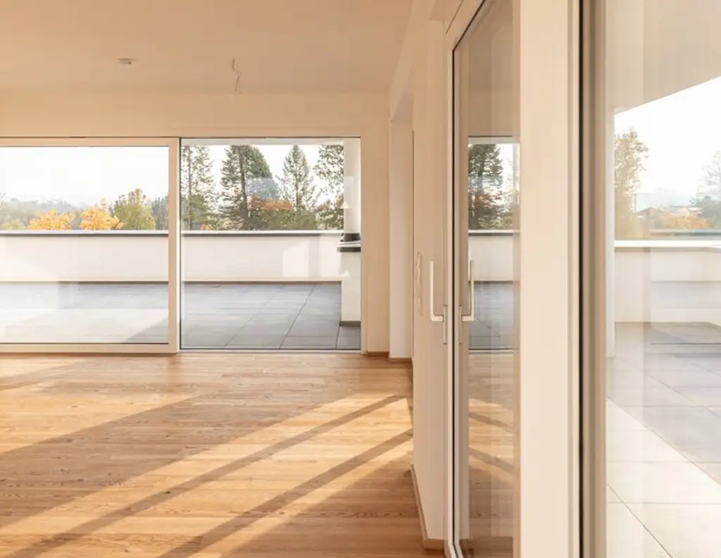 Traumhafte Dachgeschosswohnung in idyllischer Lage mit 128 m² großer Dachterrrasse - Jetzt einziehen