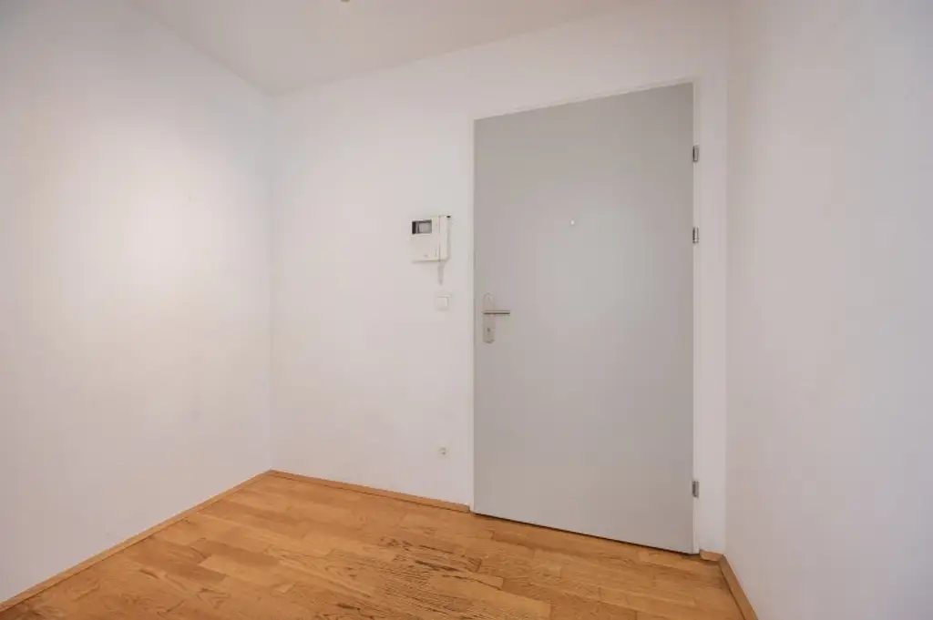 ++NEU++ Fantastisch aufgeteilte 4 Zimmer DG-Wohnung in absoluter Bestlage des 09. Bezirks - Viktor Frankl Park / Mariannengasse. +++ Dachterrasse! ++++