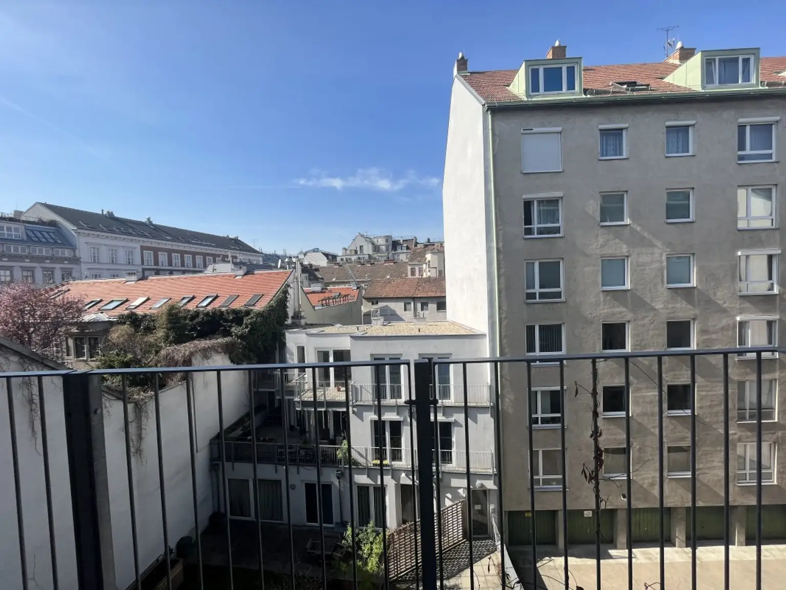 Ruhig gelegen – schöne 2-Zimmer-Balkonwohnung in guter Lage!