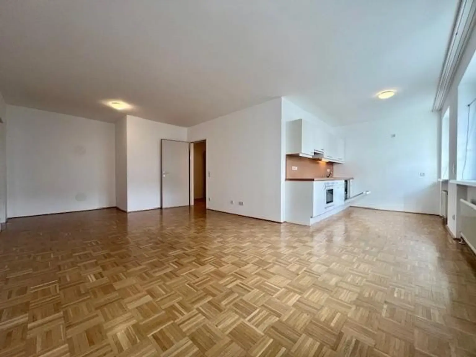 Wohn- Esszimmer