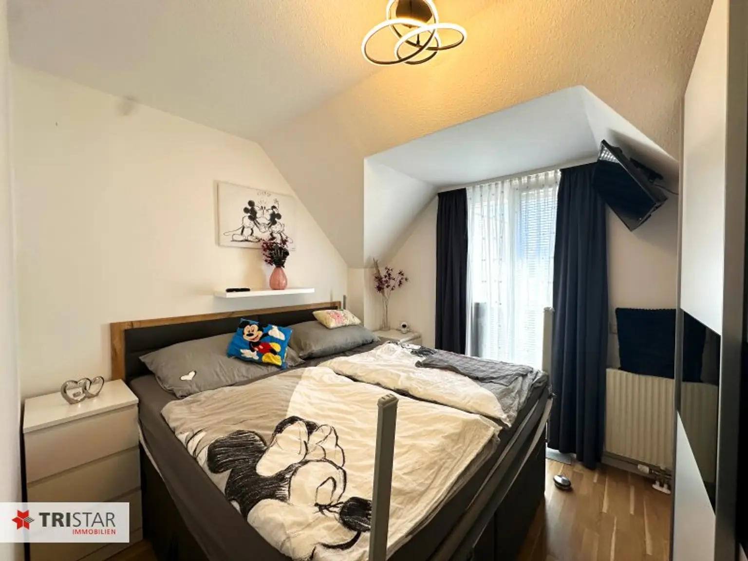 NEU I Charmante 3 Zimmer Wohnung mit 2 Balkonen in Top Lage von Himberg