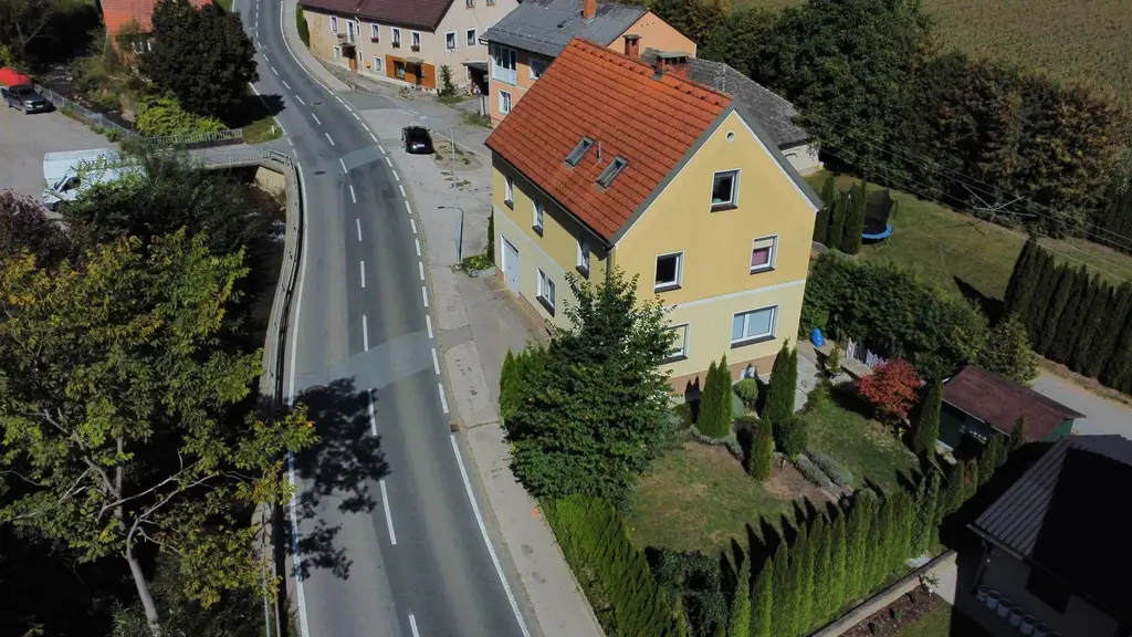 Großes Haus mit 4 Schlafzimmern Nähe Wolfsberg!