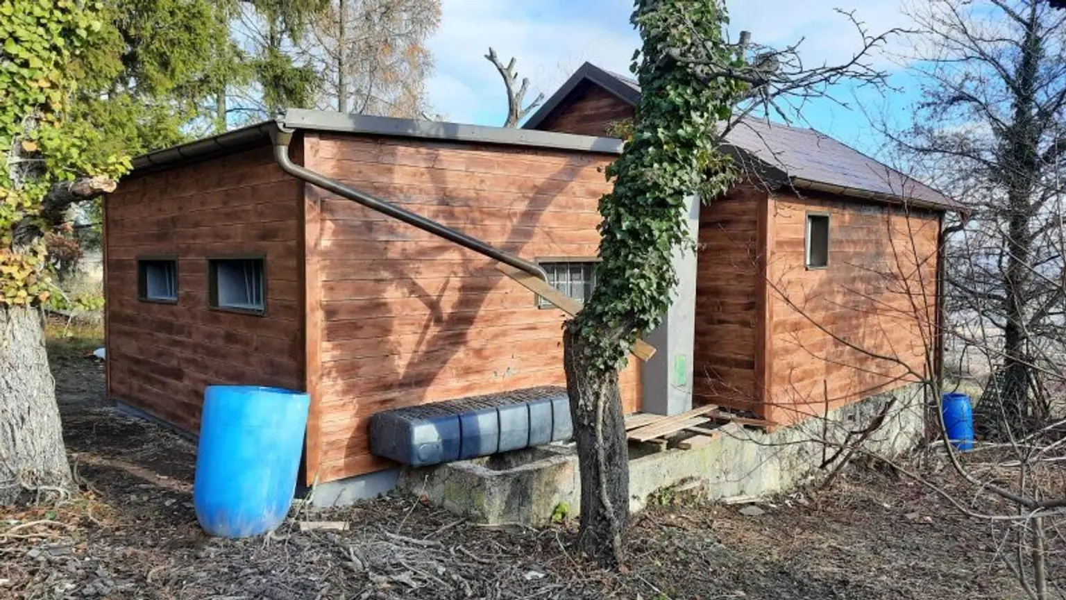 Naturidylle am Anninger - Kleingartenhaus mit großem Garten !