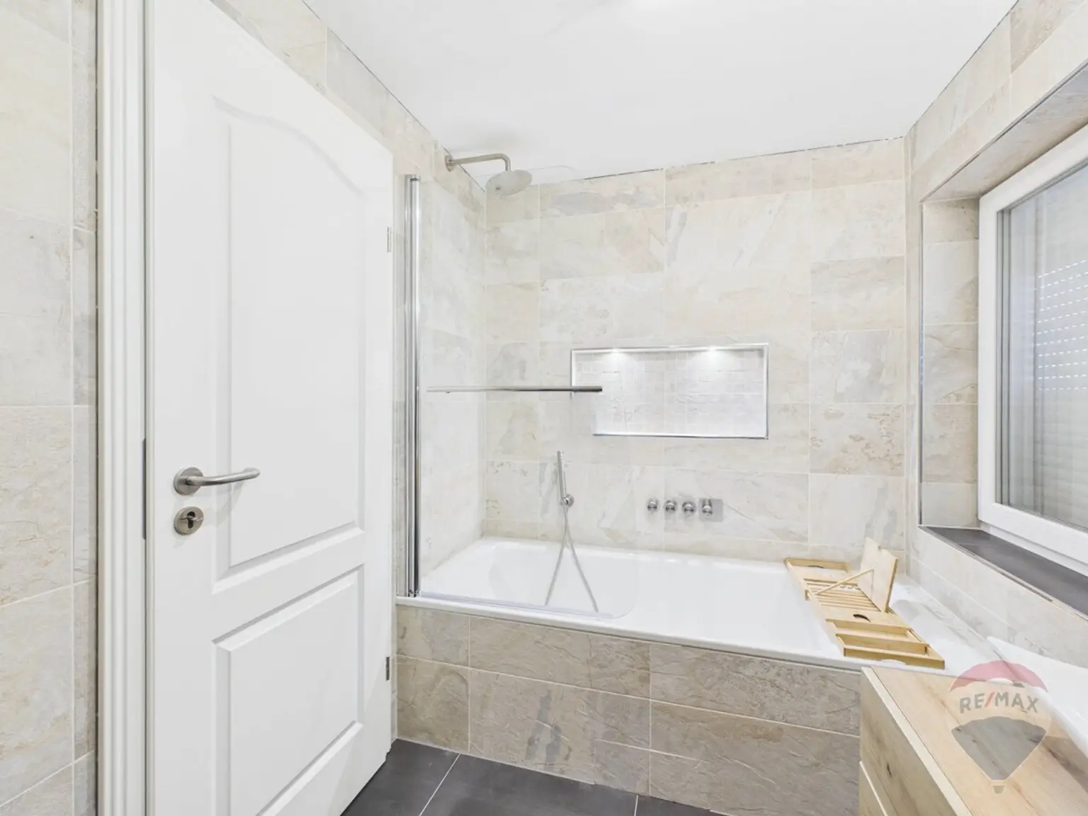 Bad DG Wanne