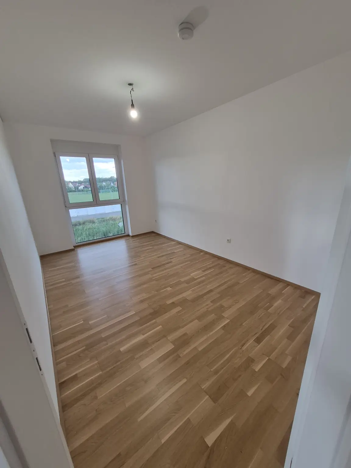 Neubau: Ca. 60 m² Wohnung mit ca. 12 m² Eckbalkon nach Nordwesten ausgerichtet