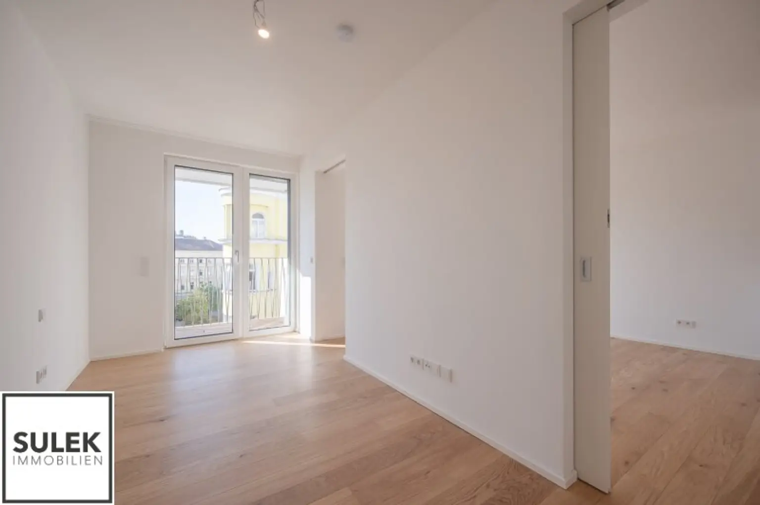 *ab 01/2026* 2 Zimmer Zweitbezugswohnung mit sonniger Loggia nahe U4