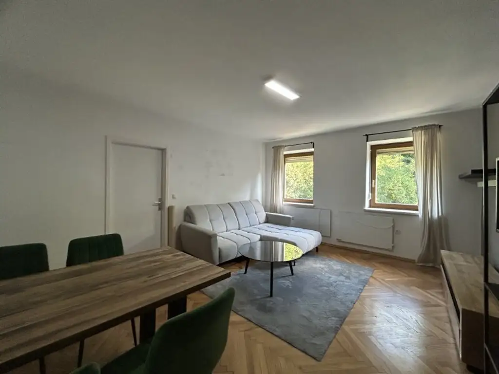 +Sanierte Mietwohnung mit Lift, nahe Oberpullendorf! Top 12+