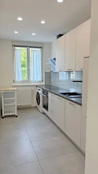 Charmante 2-Zimmer-Wohnung mit Blick ins Grüne - Mauer!