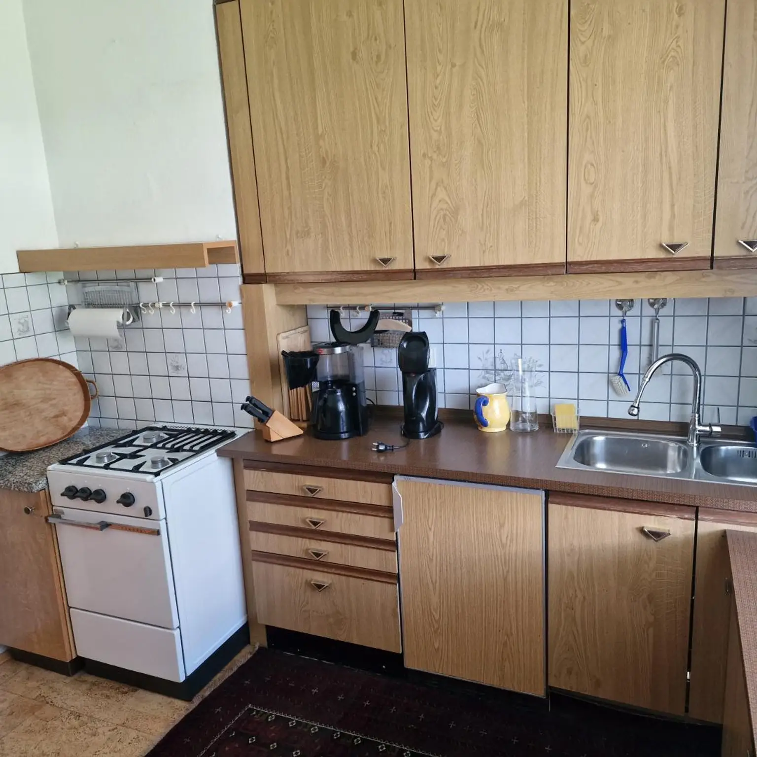 Gut aufgeteilte 3-Zimmer-Wohnung mit Terrasse und eigener Grünfläche