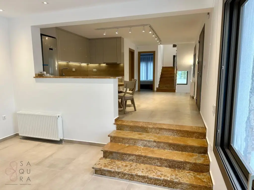 Erste Villa am Ufer – Ihr privates Paradies in Posidi