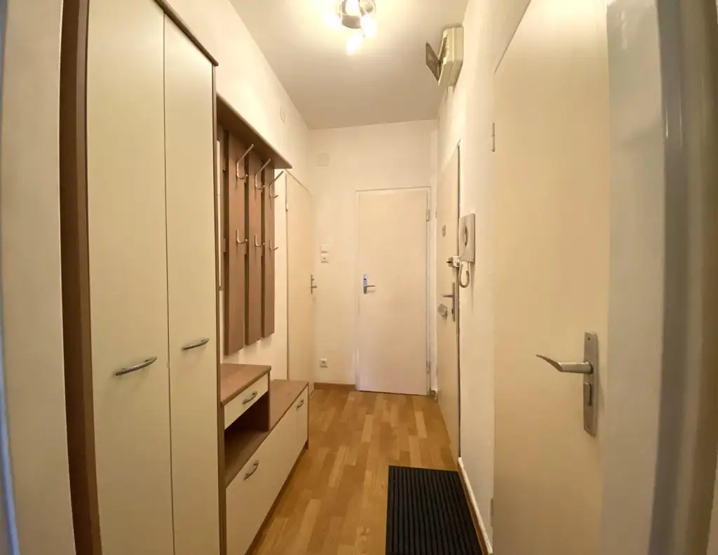 1-Zimmer-Wohnung direkt bei der U3 Zippererstraße