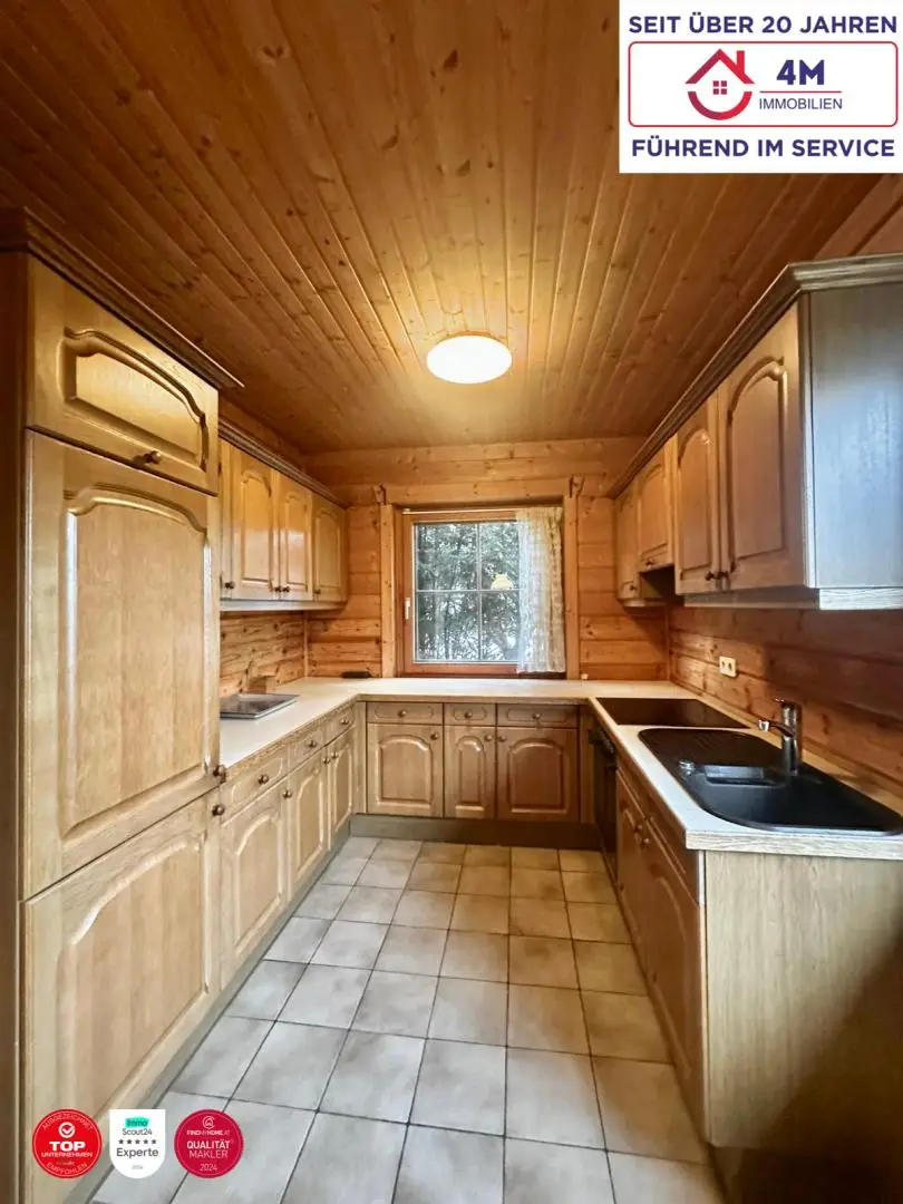 Holzhaus mit Charme & Pool – jetzt entdecken!