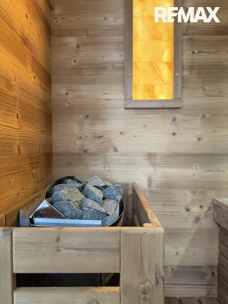 Seeluft - Einfamilienhaus auf Pachtgrund mit ca. 189 m² Wfl. am Neudörflersee zu kaufen!