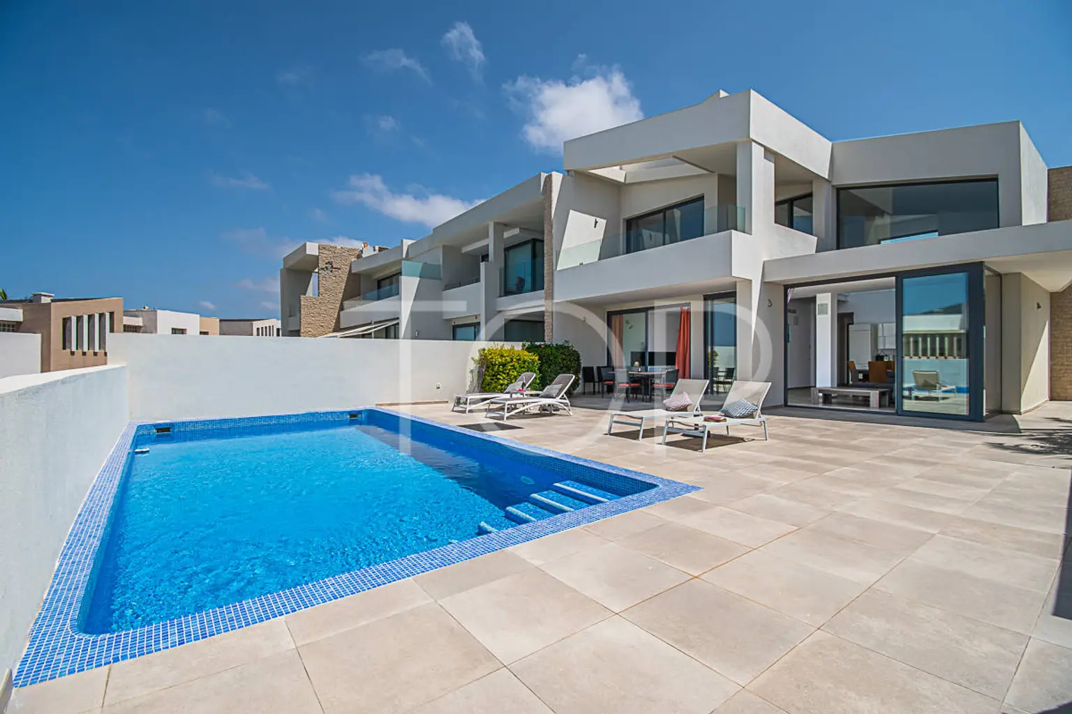 Modern villa on the Costa Adeje golf course