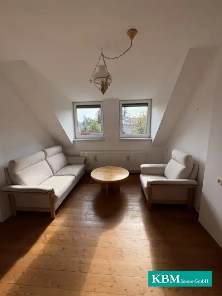 Endlich Zuhause: Wo Platz auf Lebensqualität trifft! - Haus mit 10 Zimmern, Garage und 5 Bädern