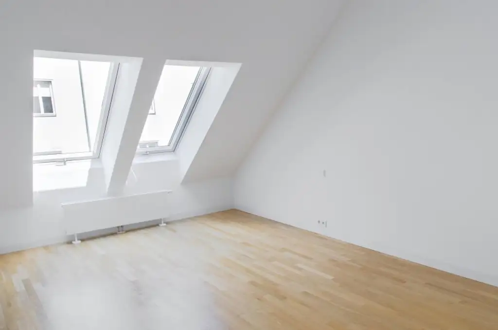 Elegante DG-Maisonette mit Terrasse und Blick in den Garten des Palais Schönburg