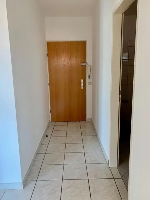 LINZ/URFAHR (AUBERG) : TOP-Mietwohnung ca. 42 m2 (2 Zimmer) +  BALKON mit Pöstlingbergblick +  KÜCHE