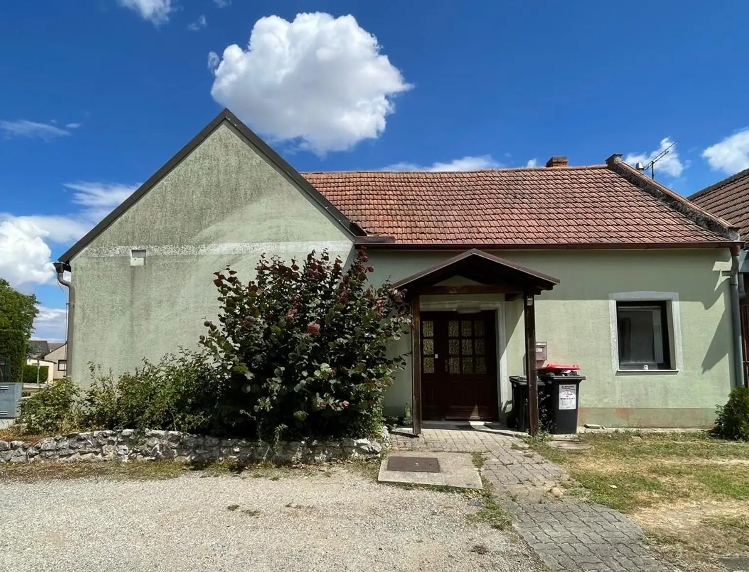 Gemütliches Bauernhaus mit romantischem Innenhof