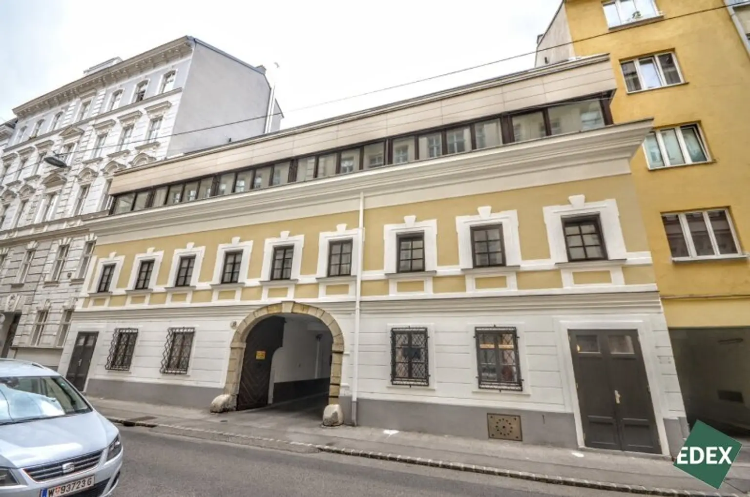 Klimatisierte 3-Zimmer-Maisonette mit Terrasse