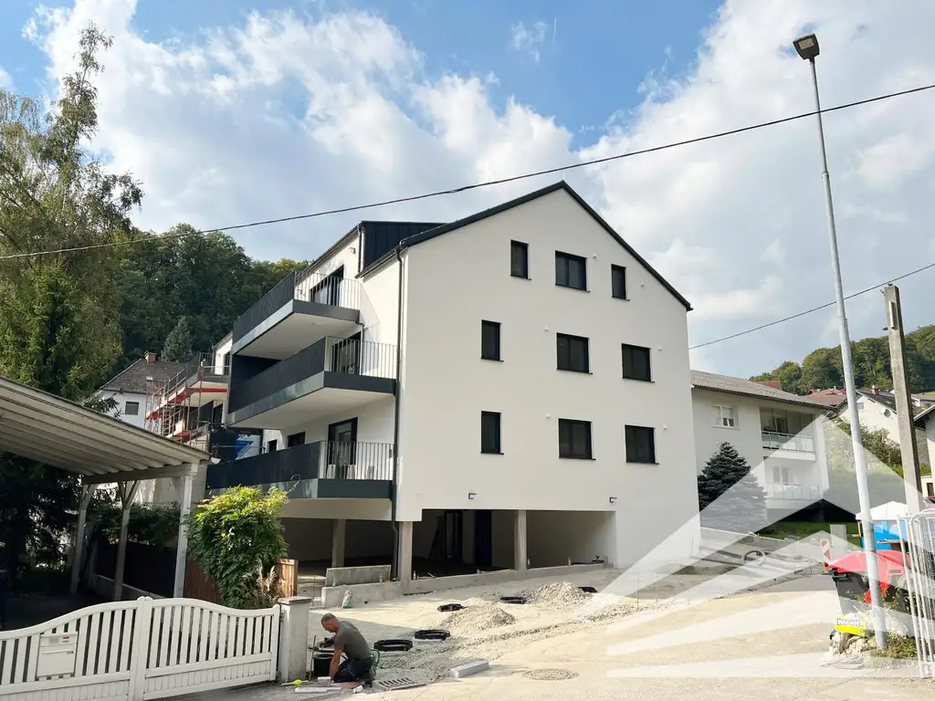 Perfekt aufgeteilte 2-Zimmer Wohnung mit großem Balkon in Puchenau!