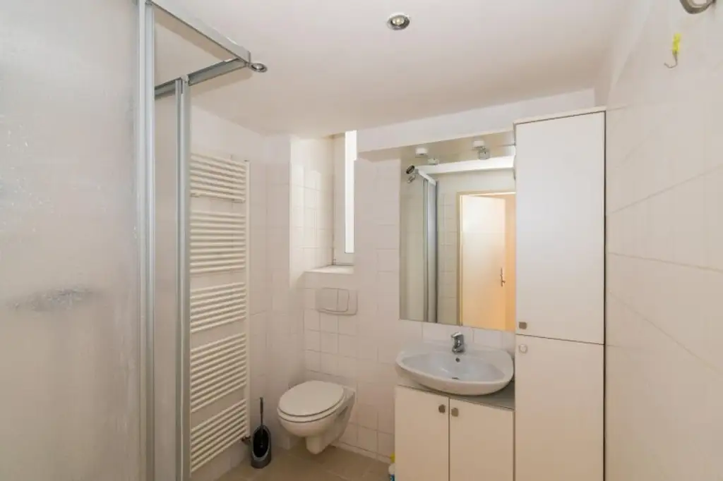 2 Zimmer Wohnung im 3. Liftstock in sehr guter Lage