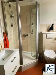 Bad mit Dusche
