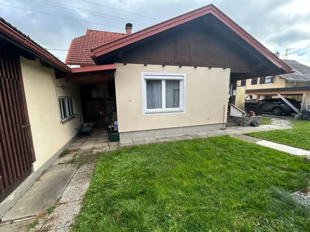 Alt aber saniertes Stadt Familienhaus – Ihr neues Zuhause für 349000 € mit Keller & Carport /  nähe medQuartier-Ärztehaus   BH & HAK Feldkirchen