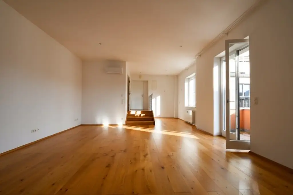 Exklusive Palais Büro mit Terrasse im Botschaftsviertel