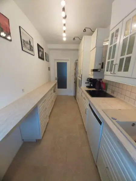 NEU sanierte und zentral begehbare 3 Zimmer Neubauwohnung in Bestlage von Untersievering - 1190 Wien!