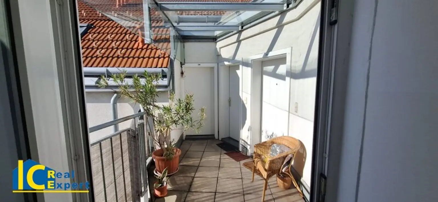 Sehr einladender Zugangsbereich zur Wohnung