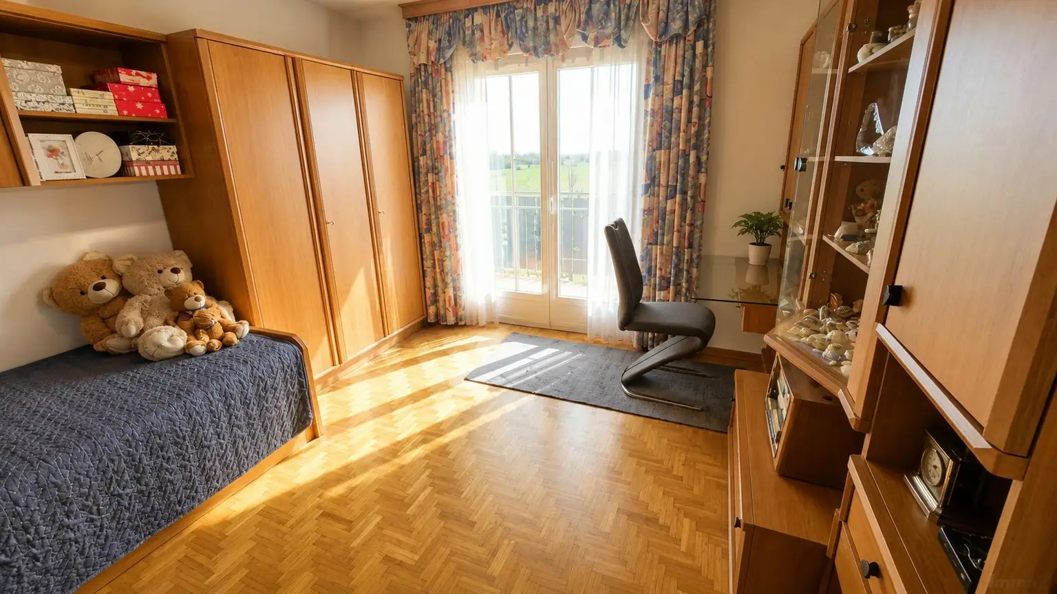WE 2_Zimmer mit Balkon
