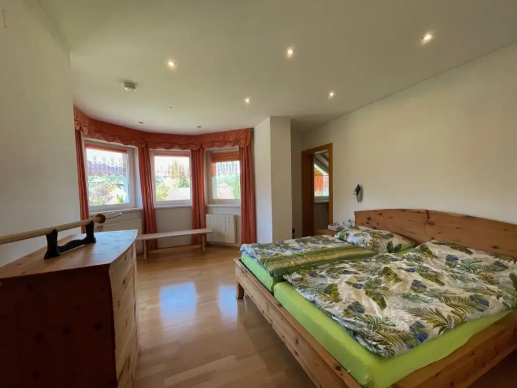 Großzügiges Familiendomizil in herrlicher Panoramalage!