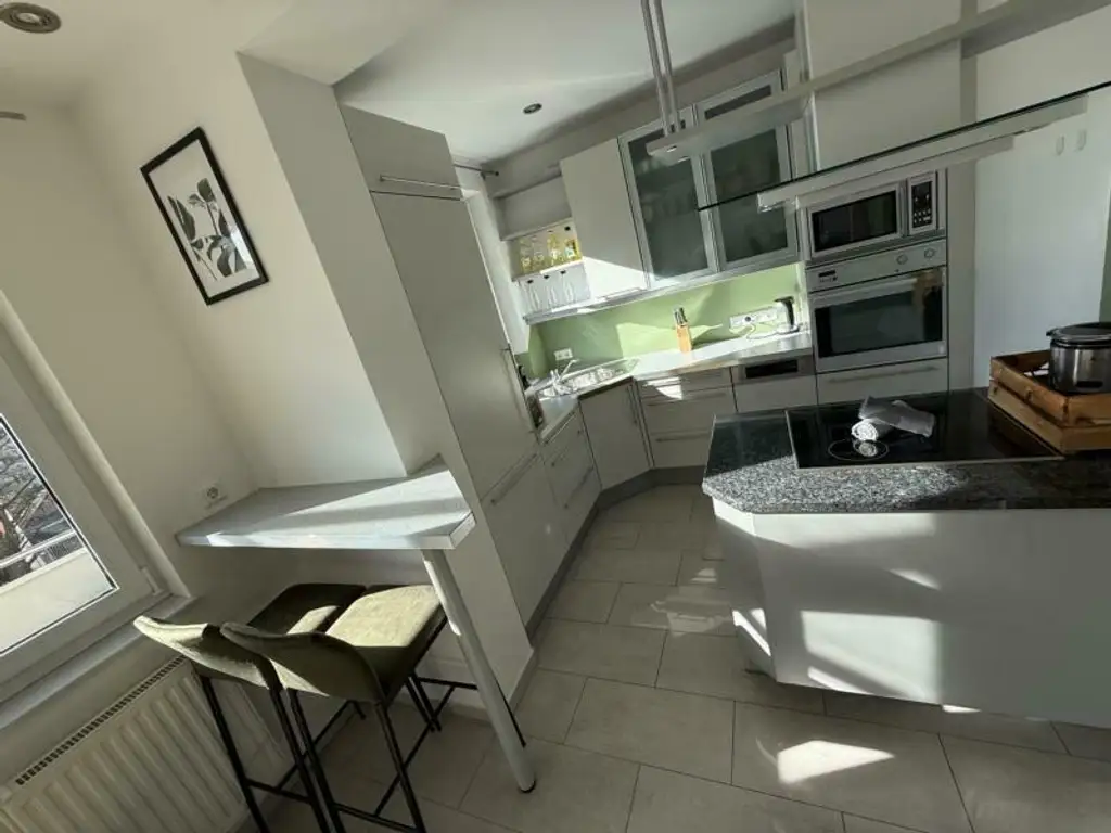 **Schick zw. Botanischem Garten & UNI** Balkon & Dachterrasse**Klimaanlage**TG-Platz**sonnige Ruhelage**