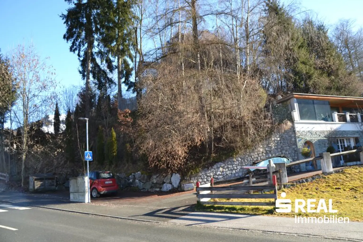 Grundstück